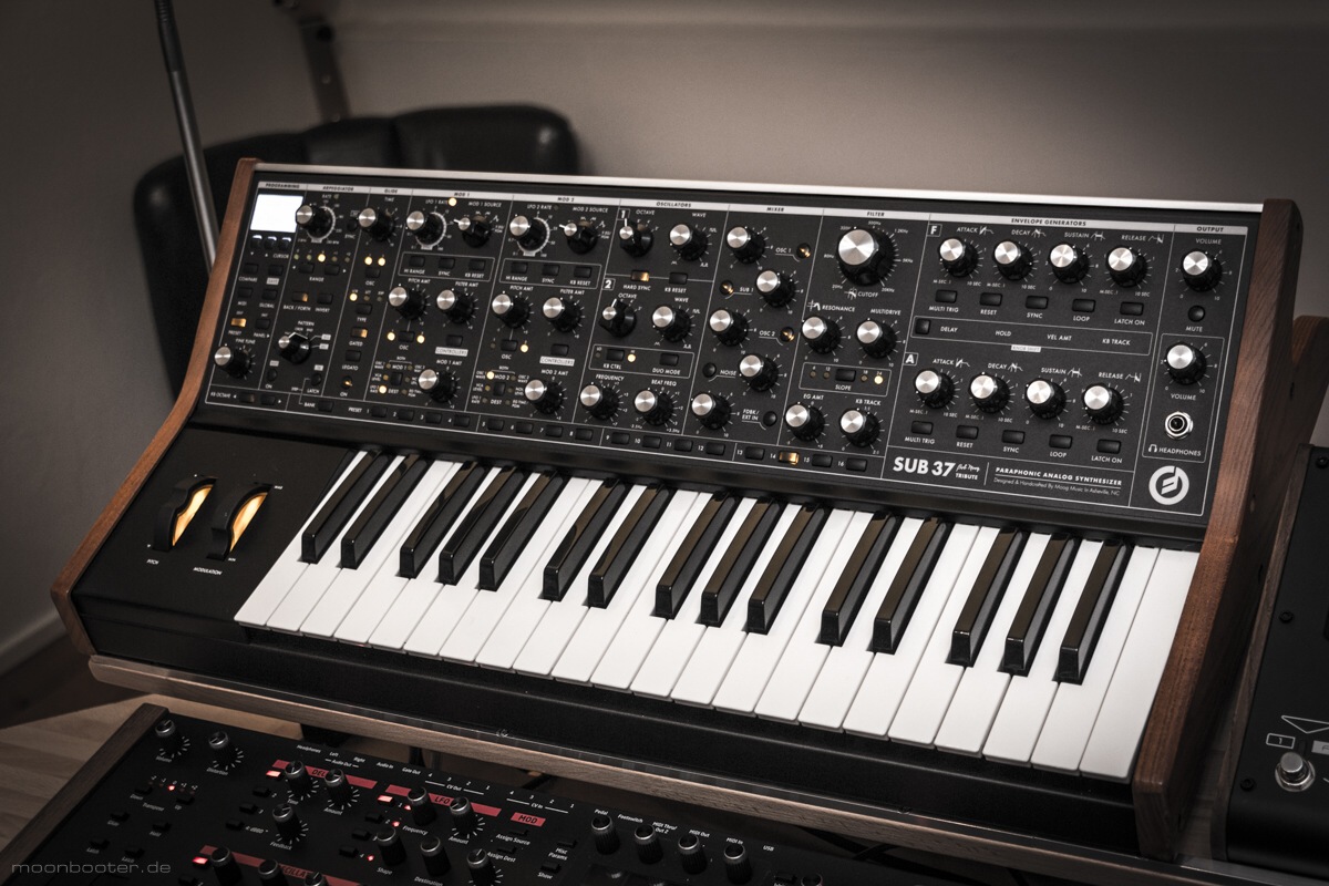 Moog Sub 37